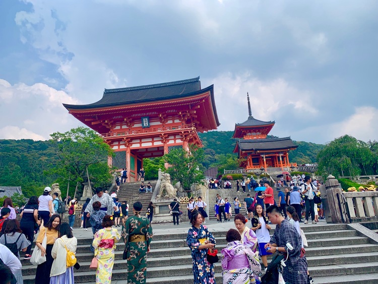 清水寺で着物レンタル