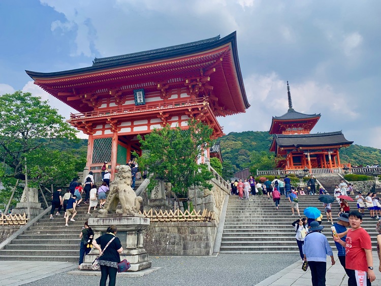 清水寺で着物レンタル